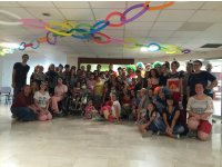 Rotaract kulübünden hasta çocuklara ziyaret