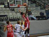 Şampiyon kaldığı yerden devam...