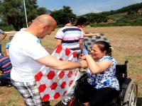 SEFERİHİSAR'DA ENGELSİZ EĞLENCE