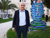 Selçuk Demirel'in desenleri İzmirliler ile buluşuyor