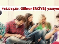 Sosyal paylaşım ağlarından asosyal bireye