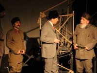 ''Şu Çılgın Türkler'' İzmirli tiyatro severlerle buluşuyor