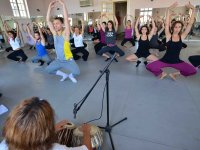 Tabla eşliğinde modern dans...