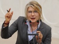 TARHAN'I ADAY GÖSTERMEK İÇİN TOPLANIYORLAR