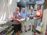 Tarık Dursun K.'nın kitapları dağıtıldı