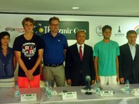 TEB İzmir Cup'ta barış vurgusu