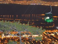 Teleferik keyfine kısa bir mola...