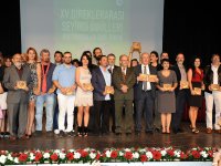 ''Tiyatro Oscarları'' Karşıyaka'da dağıtıldı