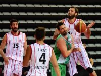 Tolkar Genç Karşıyakalılar'da ayrılık