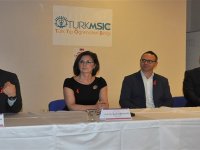 Türkiye HIV tanısı koymada zayıf, tedavide başarılı