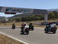 Türkiye Pist Şampiyonası’nın 3. ayak yarışları İzmir’de düzenlendi.