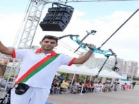 Türkiye Şampiyonu okçuya 3.500 TL ödül