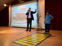 Türkiye'de 6,5 milyon öğrenci trafik kurallarını öğrenecek