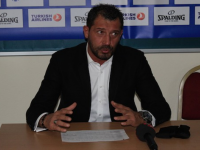 Ufuk Sarıca:''Savunmayla da maç kazanabileceğimizi gördük''