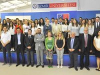 Uluslararası genç girişimciler İzmir Üniversitesi’nde buluştu