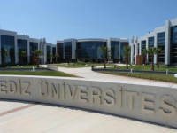 Üniversitesinin tavanında jammer bulundu