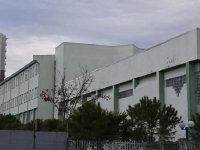 Üzerine vinç düşen okulda inşaat tamamlandı