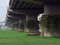 Viyadük ayakları süslendi