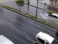 Yağış İzmir'i olumsuz etkiledi