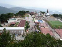 Yamanlar Gençlik Merkezi'ne yoğun ilgi