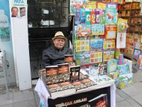 Yeşilçam efsanesi Karşıyakalı okuyucuları ile buluştu