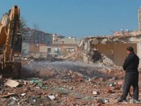 Yıkım başladı... 