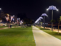 Yılbaşı öncesi İzmir ışıl ışıl...