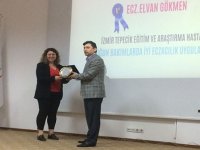 Yılın Eczacısı Tepecik'ten...