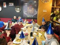 Yılın yorgunluğunu yılbaşı partisi ile attılar