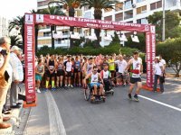 Zafer için koştular