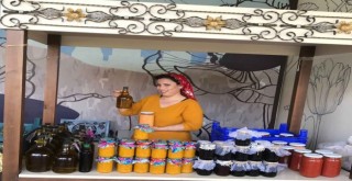 Karaburun’un kadın emeği bu kez Karşıyaka'daydı