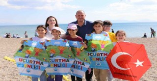 Menderes semaları rengarenk oldu