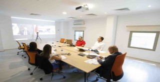 Başkan Soyer Akıllı Kentler Belediye Başkanları Zirvesi’ne katıldı