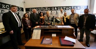 Öldürülen gazeteciler unutulmadı