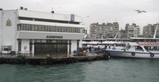 Karşıyaka'da denizde ceset bulundu