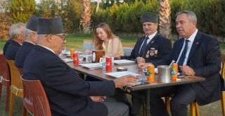 M. Serdar Koç gazilerle bir araya geldi