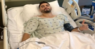 Karşıyaka'da Efe Tatlı ameliyat oldu