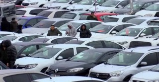İzmir'de taşıt sayısında artış