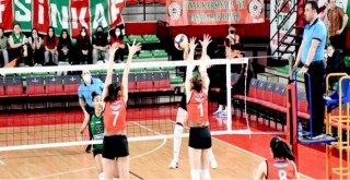 Karşıyaka son sette yıkıldı...