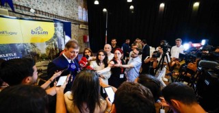 Başkan Tugay: Körfezin altından metroyu Mavişehir'e uzatacağız