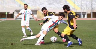 Karşıyaka ikinci yarıları seviyor