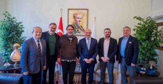 Tunç Soyer başkanları konuk etti