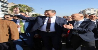 Karşıyaka’da demokrasi konuşulacak