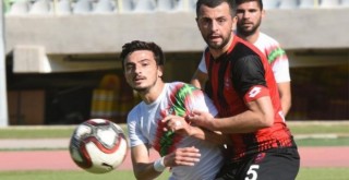 Karşıyaka'nın en eskilerinden Metin ayrıldı