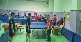 Bostanlıspor Masa Tenisi sporcuları ter döktü