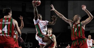 Karşıyaka Lokomotiv Kuban'a direnemedi