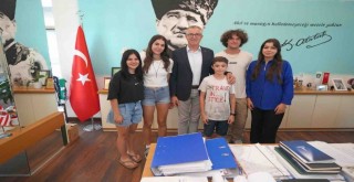 Gaziemirli gençler Fransa yolcusu