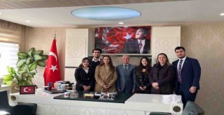 ADD Karşıyaka Şubesi Gençlik Kolları, Müftü Gürler'i ziyaret etti