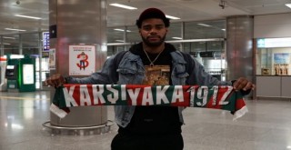 D.J Kennedy: Bu taraftarın önünde oynamayı çok seviyorum