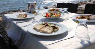 Bayraklı’nın sosyal tesislerinde dijital dönem